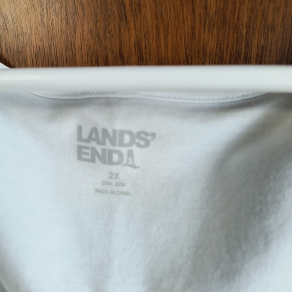 Women's White Knot-Front Top - Picture 2 of 4